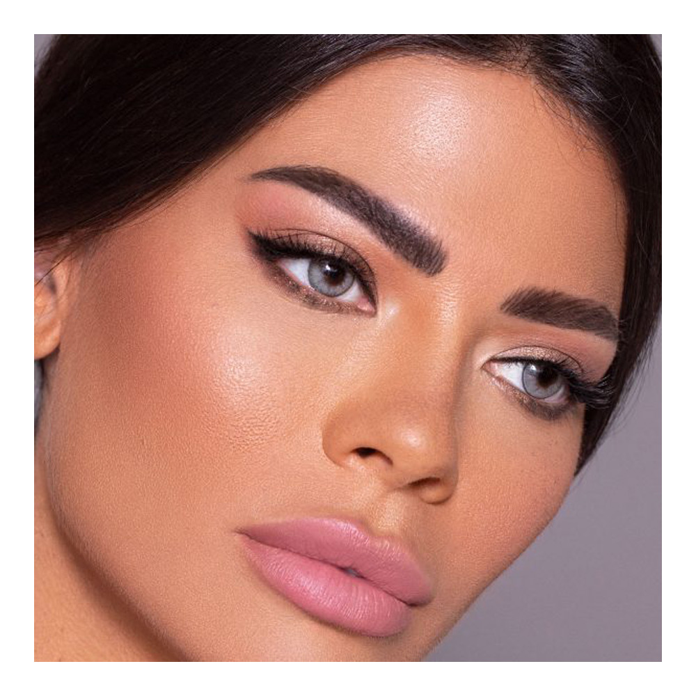 اي كلرز جليترز عدسات لاصقة - لون البندق فاتح AFYC220